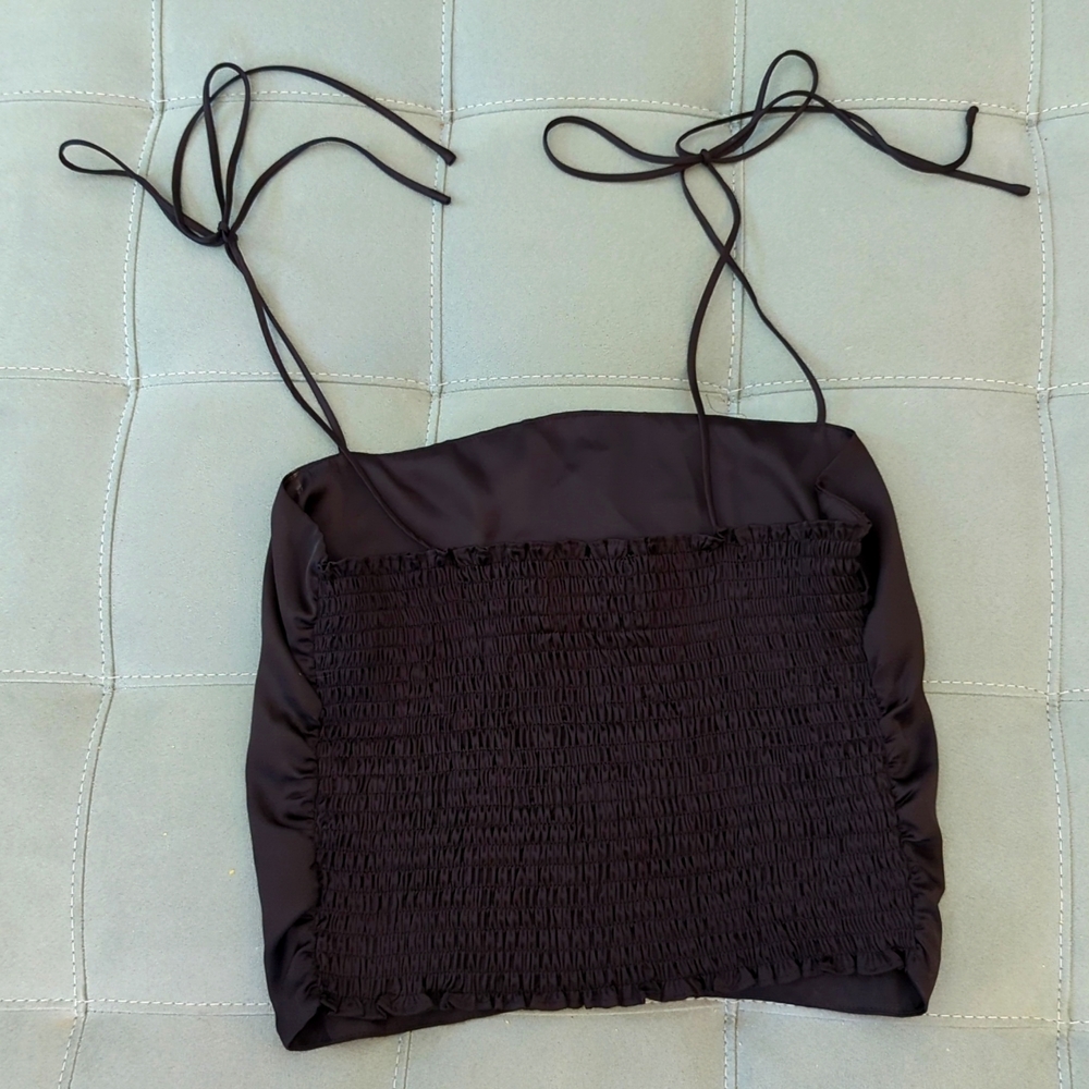 BOGO Urban Outfitters Crop Top M - Picture 2 of 11